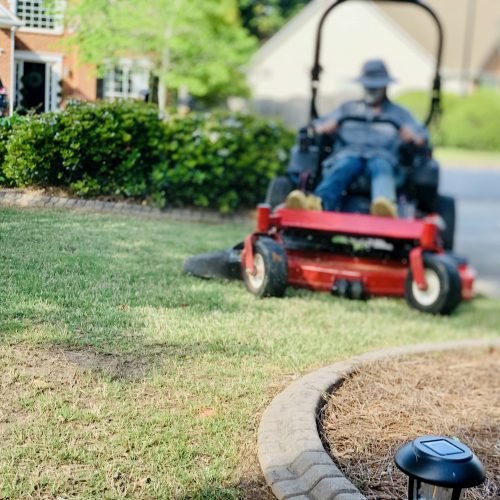 Lawn Mowing & Maintenance.